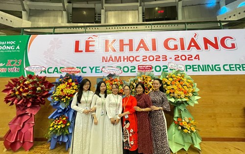 Hình ảnh các cố vấn học tập K23 của Khoa Ngôn ngữ và Văn hoá Trung Quốc